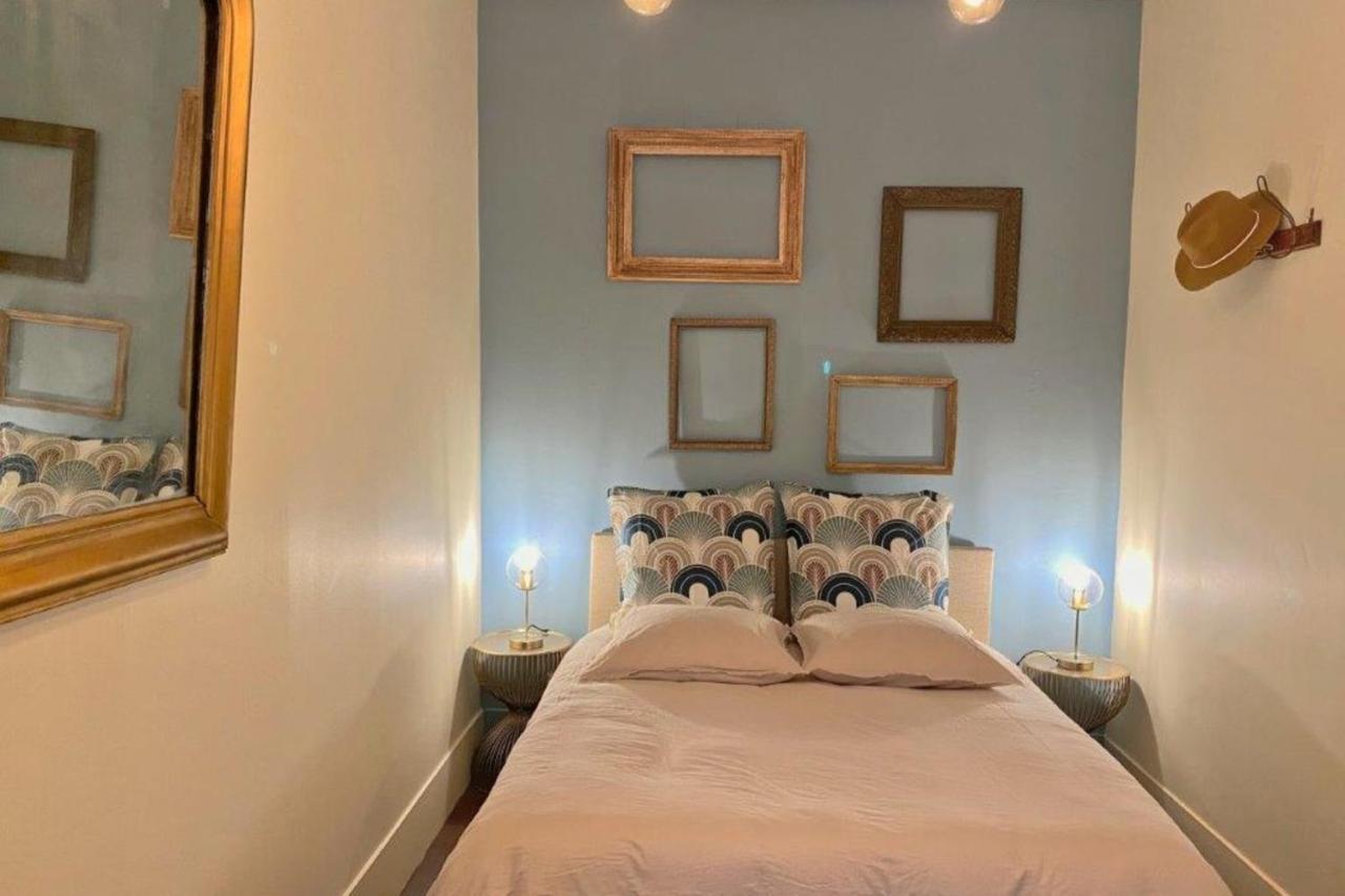 Les Fresques De Leon Apartment Tournus Exterior foto