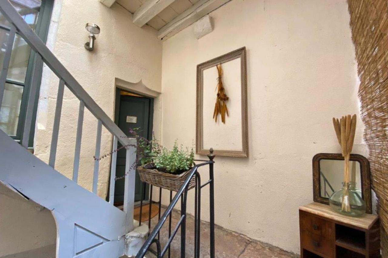 Les Fresques De Leon Apartment Tournus Exterior foto